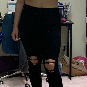 american eagle black ripped hi rise jeggings